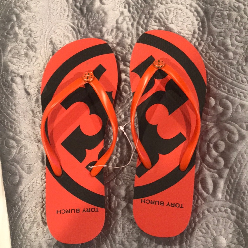 BRAND NEW Tory Burch flip flops